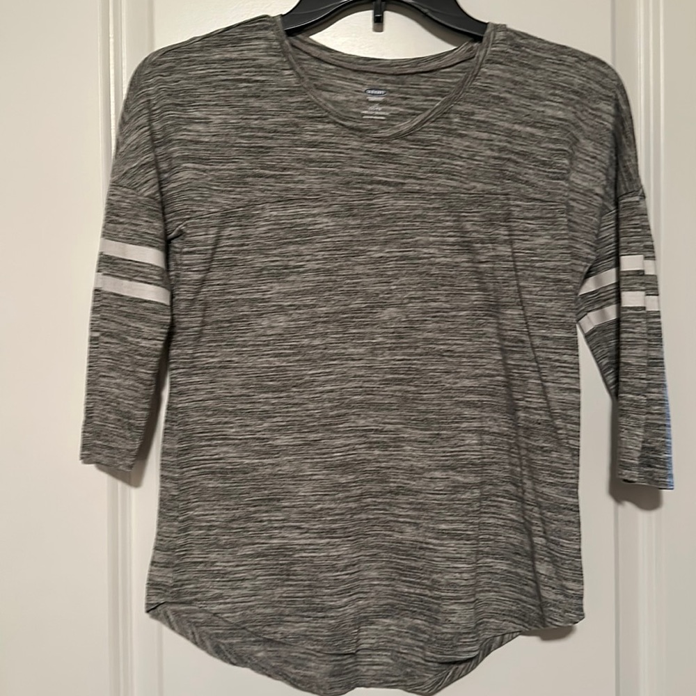 3/4 sleeve shirt